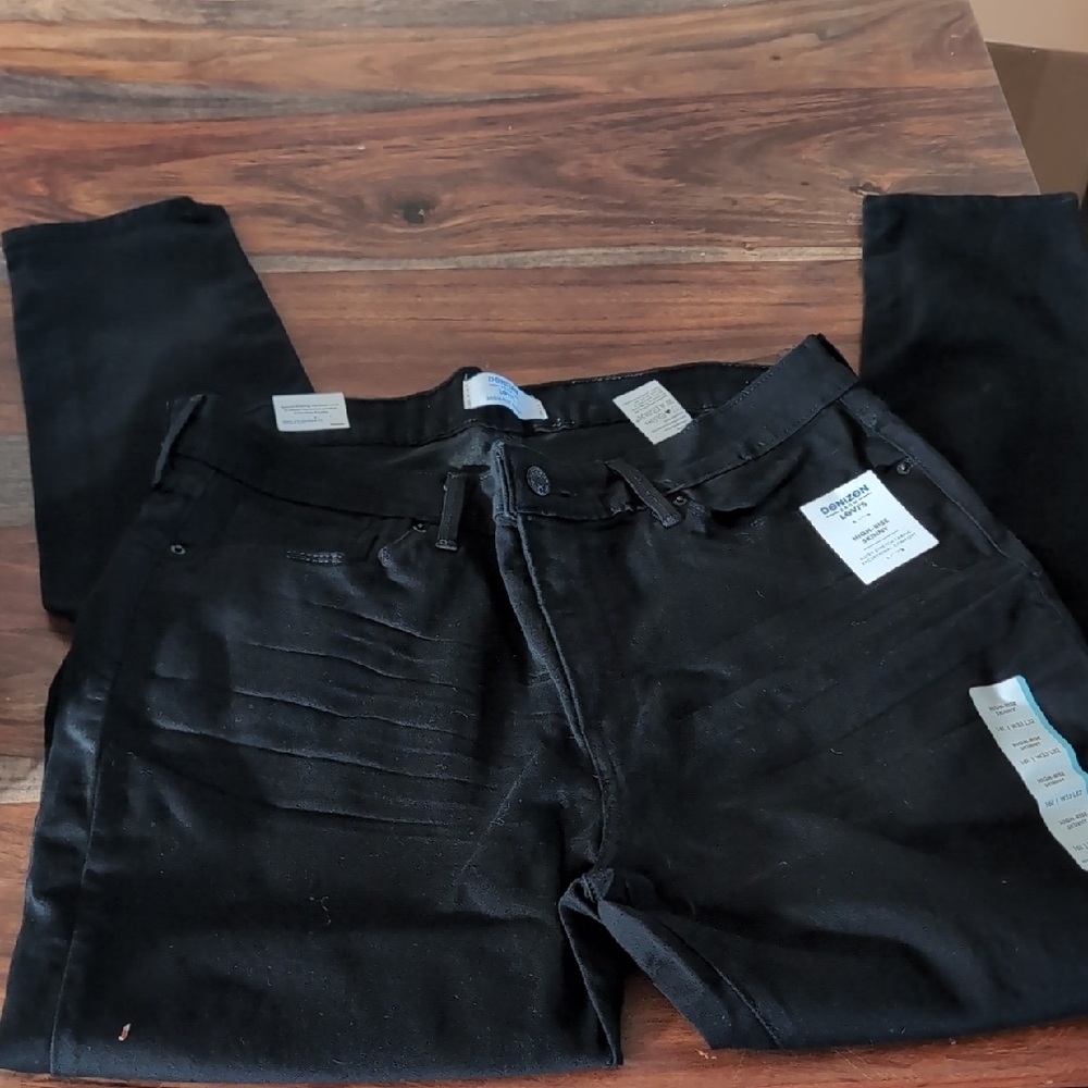 Denizen From Levi's Women's High Rise Skinny 16L